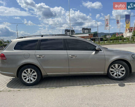 Бежевый Фольксваген Пассат, объемом двигателя 1.6 л и пробегом 330 тыс. км за 8200 $, фото 7 на Automoto.ua