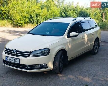 Бежевый Фольксваген Пассат, объемом двигателя 2 л и пробегом 420 тыс. км за 10300 $, фото 1 на Automoto.ua