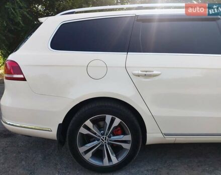 Бежевый Фольксваген Пассат, объемом двигателя 2 л и пробегом 420 тыс. км за 10300 $, фото 4 на Automoto.ua