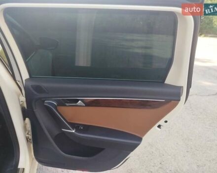 Бежевый Фольксваген Пассат, объемом двигателя 2 л и пробегом 420 тыс. км за 10300 $, фото 19 на Automoto.ua