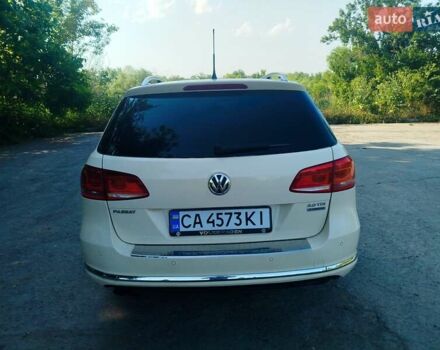 Бежевый Фольксваген Пассат, объемом двигателя 2 л и пробегом 420 тыс. км за 10300 $, фото 6 на Automoto.ua
