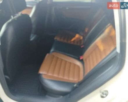 Бежевый Фольксваген Пассат, объемом двигателя 2 л и пробегом 420 тыс. км за 10300 $, фото 20 на Automoto.ua