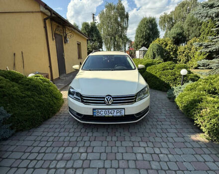 Бежевий Фольксваген Пассат, об'ємом двигуна 2 л та пробігом 284 тис. км за 9800 $, фото 12 на Automoto.ua