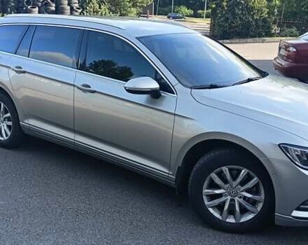 Бежевый Фольксваген Пассат, объемом двигателя 1.6 л и пробегом 247 тыс. км за 13400 $, фото 3 на Automoto.ua