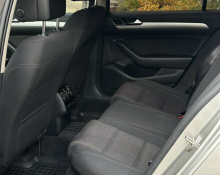 Бежевий Фольксваген Пассат, об'ємом двигуна 2 л та пробігом 265 тис. км за 13200 $, фото 13 на Automoto.ua