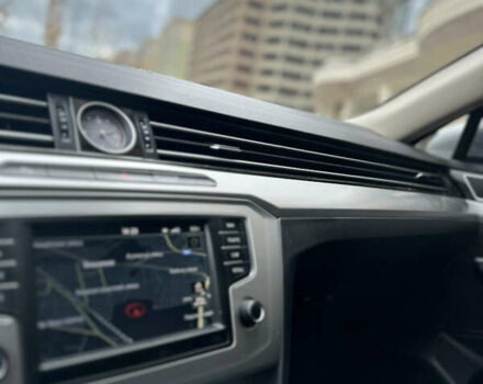 Бежевий Фольксваген Пассат, об'ємом двигуна 2 л та пробігом 265 тис. км за 13200 $, фото 17 на Automoto.ua