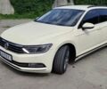 Бежевый Фольксваген Пассат, объемом двигателя 1.97 л и пробегом 390 тыс. км за 13000 $, фото 1 на Automoto.ua