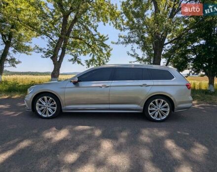 Бежевый Фольксваген Пассат, объемом двигателя 2 л и пробегом 260 тыс. км за 17800 $, фото 2 на Automoto.ua