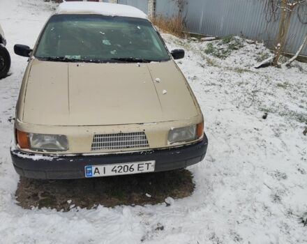 Бежевый Фольксваген Пассат, объемом двигателя 1.6 л и пробегом 267 тыс. км за 600 $, фото 1 на Automoto.ua