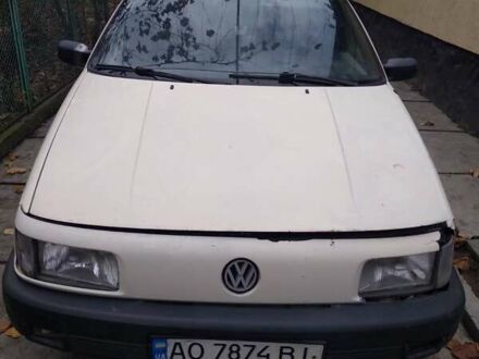 Бежевий Фольксваген Пассат, об'ємом двигуна 1.9 л та пробігом 300 тис. км за 1000 $, фото 1 на Automoto.ua