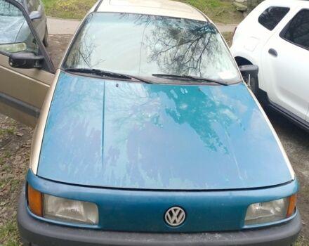 Бежевый Фольксваген Пассат, объемом двигателя 2 л и пробегом 426 тыс. км за 2200 $, фото 1 на Automoto.ua