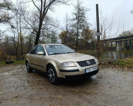 Бежевий Фольксваген Пассат, об'ємом двигуна 1.9 л та пробігом 374 тис. км за 2200 $, фото 1 на Automoto.ua