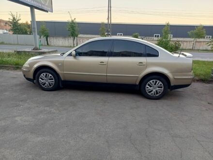 Бежевый Фольксваген Пассат, объемом двигателя 1.9 л и пробегом 380 тыс. км за 3850 $, фото 1 на Automoto.ua