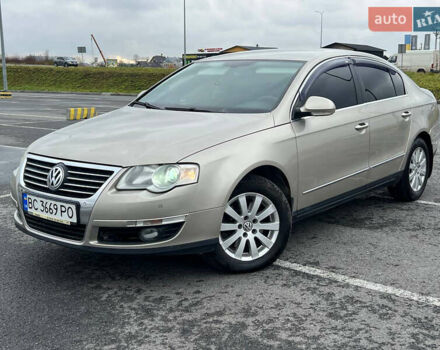 Бежевый Фольксваген Пассат, объемом двигателя 2 л и пробегом 290 тыс. км за 6900 $, фото 1 на Automoto.ua