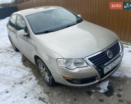 Бежевий Фольксваген Пассат, об'ємом двигуна 1.98 л та пробігом 350 тис. км за 4199 $, фото 1 на Automoto.ua