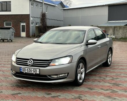 Бежевий Фольксваген Пассат, об'ємом двигуна 2.5 л та пробігом 300 тис. км за 4650 $, фото 1 на Automoto.ua