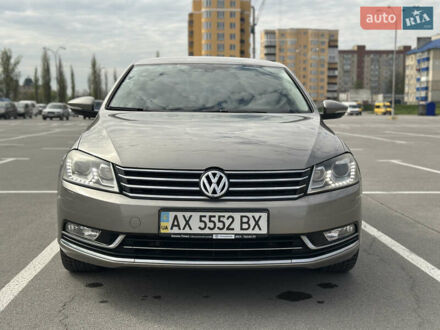 Фольксваген Пассат 2012 у Каменце-Подольском на Automoto.ua Бежевий Фольксваген Пассат, об'ємом двигуна 1.8 л та пробігом 74 тис. км за 11350 $, фото 1 на Automoto.ua