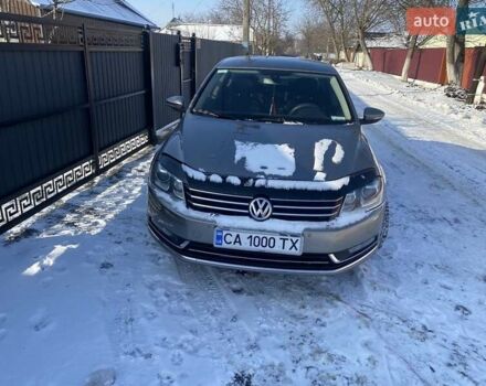 Бежевый Фольксваген Пассат, объемом двигателя 2 л и пробегом 230 тыс. км за 11700 $, фото 1 на Automoto.ua