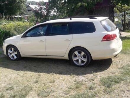 Бежевий Фольксваген Пассат, об'ємом двигуна 2 л та пробігом 219 тис. км за 9500 $, фото 1 на Automoto.ua