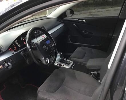 Черный Фольксваген Пассат, объемом двигателя 1.8 л и пробегом 250 тыс. км за 6900 $, фото 6 на Automoto.ua