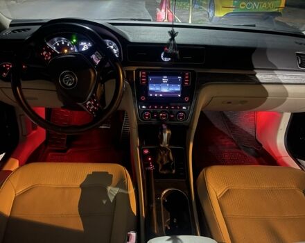 Черный Фольксваген Пассат, объемом двигателя 1.8 л и пробегом 149 тыс. км за 11700 $, фото 20 на Automoto.ua