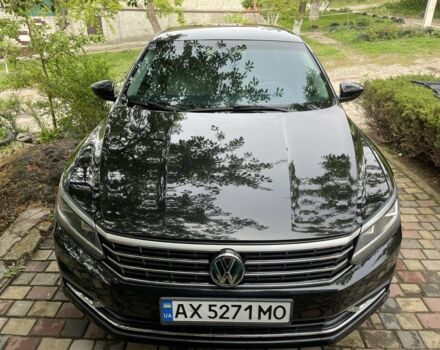 Черный Фольксваген Пассат, объемом двигателя 1.8 л и пробегом 149 тыс. км за 11700 $, фото 2 на Automoto.ua