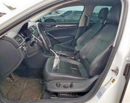 Черный Фольксваген Пассат, объемом двигателя 1.8 л и пробегом 78 тыс. км за 2300 $, фото 6 на Automoto.ua