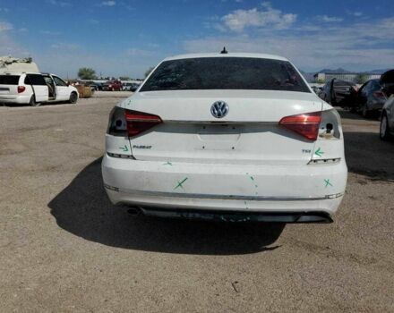 Черный Фольксваген Пассат, объемом двигателя 1.8 л и пробегом 79 тыс. км за 2300 $, фото 5 на Automoto.ua