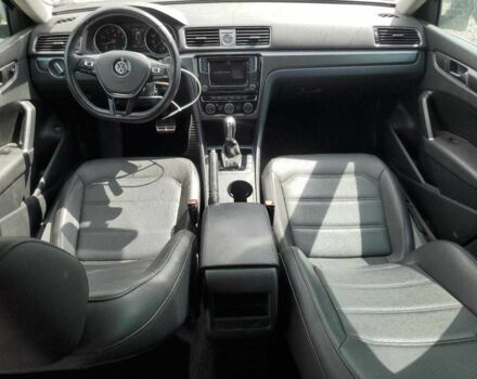 Черный Фольксваген Пассат, объемом двигателя 1.8 л и пробегом 72 тыс. км за 2500 $, фото 7 на Automoto.ua