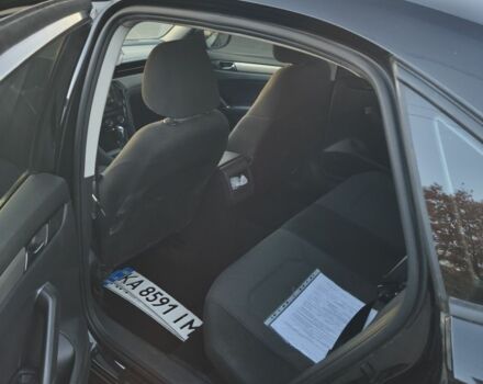 Чорний Фольксваген Пассат, об'ємом двигуна 2 л та пробігом 145 тис. км за 19500 $, фото 6 на Automoto.ua