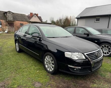 Черный Фольксваген Пассат, объемом двигателя 1.6 л и пробегом 208 тыс. км за 6550 $, фото 2 на Automoto.ua