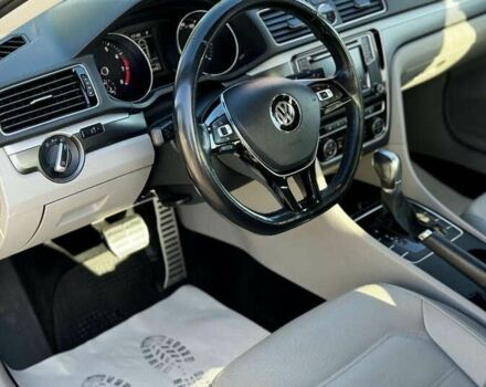 Черный Фольксваген Пассат, объемом двигателя 1.8 л и пробегом 95 тыс. км за 10000 $, фото 7 на Automoto.ua