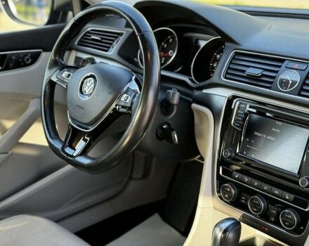 Черный Фольксваген Пассат, объемом двигателя 1.8 л и пробегом 95 тыс. км за 10000 $, фото 4 на Automoto.ua