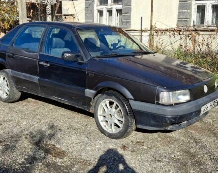 Чорний Фольксваген Пассат, об'ємом двигуна 1.9 л та пробігом 300 тис. км за 1200 $, фото 4 на Automoto.ua