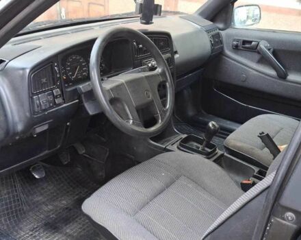 Чорний Фольксваген Пассат, об'ємом двигуна 1.9 л та пробігом 300 тис. км за 1200 $, фото 5 на Automoto.ua