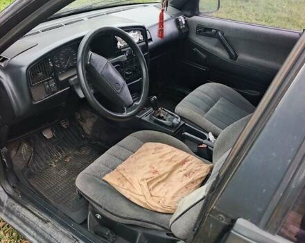 Чорний Фольксваген Пассат, об'ємом двигуна 1.6 л та пробігом 515 тис. км за 950 $, фото 1 на Automoto.ua