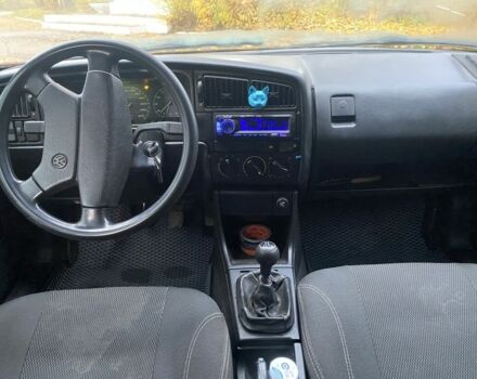 Черный Фольксваген Пассат, объемом двигателя 1.8 л и пробегом 100 тыс. км за 2100 $, фото 6 на Automoto.ua