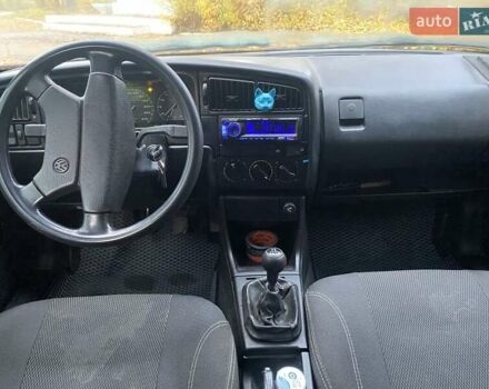 Черный Фольксваген Пассат, объемом двигателя 1.8 л и пробегом 100 тыс. км за 2100 $, фото 5 на Automoto.ua