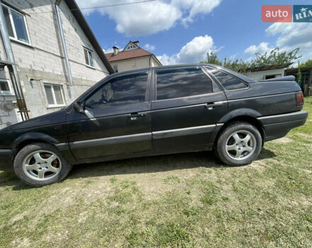 Черный Фольксваген Пассат, объемом двигателя 1.8 л и пробегом 550 тыс. км за 2000 $, фото 4 на Automoto.ua