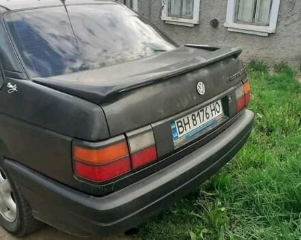 Чорний Фольксваген Пассат, об'ємом двигуна 1.8 л та пробігом 379 тис. км за 1500 $, фото 4 на Automoto.ua