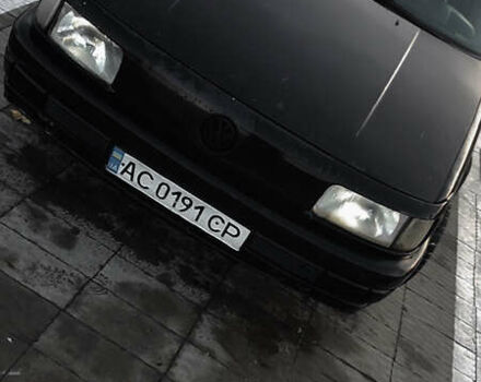 Черный Фольксваген Пассат, объемом двигателя 1.78 л и пробегом 319 тыс. км за 1450 $, фото 1 на Automoto.ua