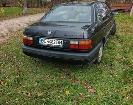 Чорний Фольксваген Пассат, об'ємом двигуна 1.6 л та пробігом 515 тис. км за 950 $, фото 5 на Automoto.ua