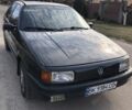 Черный Фольксваген Пассат, объемом двигателя 1.8 л и пробегом 300 тыс. км за 900 $, фото 1 на Automoto.ua
