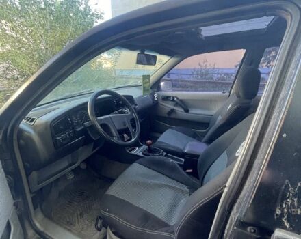 Черный Фольксваген Пассат, объемом двигателя 1.8 л и пробегом 3 тыс. км за 800 $, фото 5 на Automoto.ua