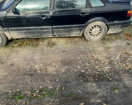 Черный Фольксваген Пассат, объемом двигателя 2 л и пробегом 300 тыс. км за 900 $, фото 1 на Automoto.ua