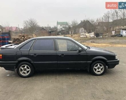 Черный Фольксваген Пассат, объемом двигателя 2 л и пробегом 468 тыс. км за 2700 $, фото 1 на Automoto.ua