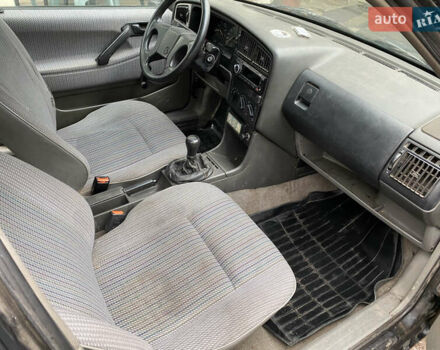 Чорний Фольксваген Пассат, об'ємом двигуна 1.78 л та пробігом 200 тис. км за 1200 $, фото 14 на Automoto.ua