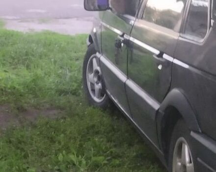 Чорний Фольксваген Пассат, об'ємом двигуна 2 л та пробігом 440 тис. км за 1400 $, фото 4 на Automoto.ua