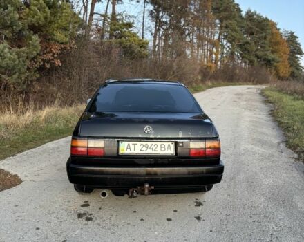 Черный Фольксваген Пассат, объемом двигателя 1.9 л и пробегом 500 тыс. км за 1700 $, фото 3 на Automoto.ua