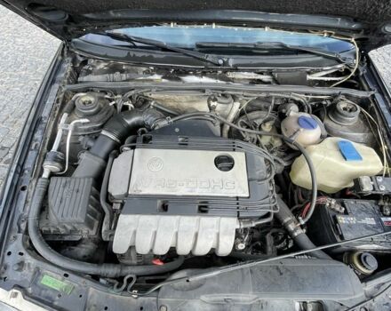 Чорний Фольксваген Пассат, об'ємом двигуна 2.8 л та пробігом 400 тис. км за 1499 $, фото 6 на Automoto.ua